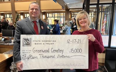 SNB Donates $15,000 to Greenwood Cemetery
