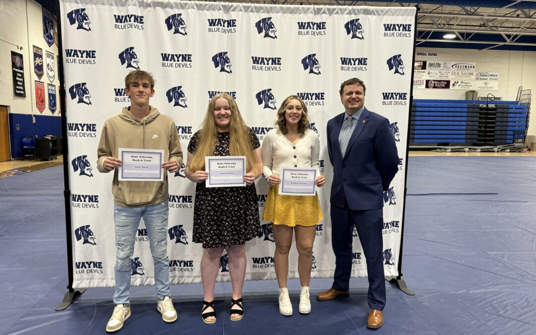 WHS Seniors Receive over $15,000 in SNB Scholarships
